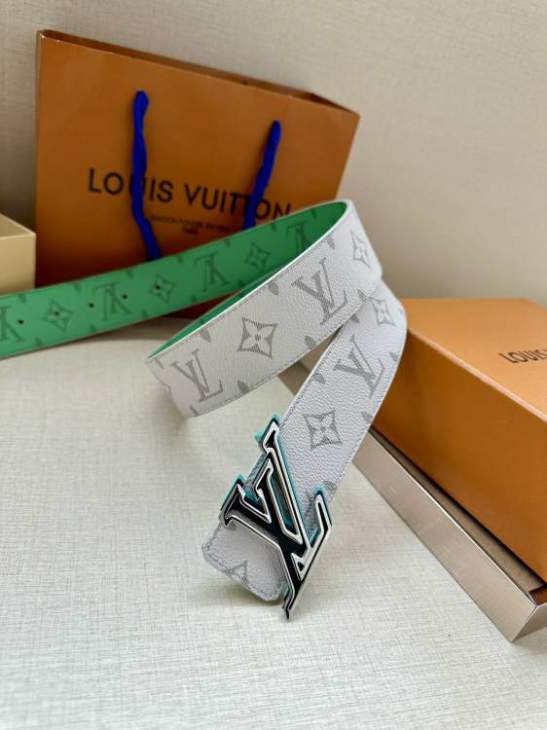 Picture of Louis Vuitton Belts _SKUfw149257894fw